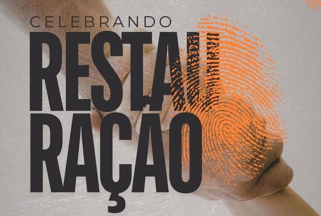 Celebrando Restauração